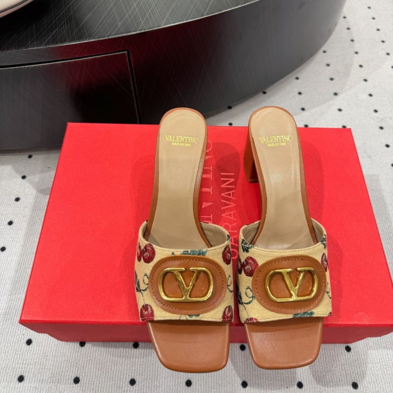 Va1e*ntin0 heeled shoes